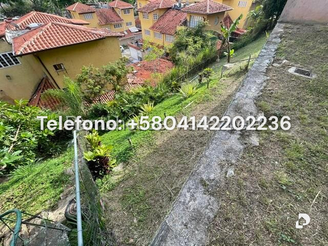 Casa en La Lagunita Country Club, Caracas