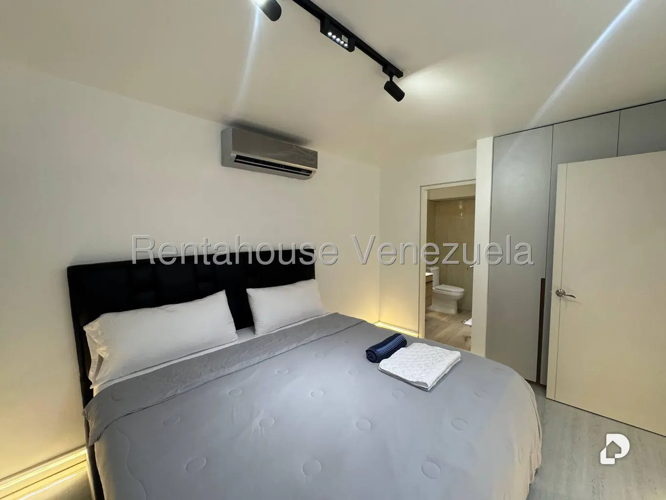 Apartamento en Santa Fe Norte, Caracas – 42