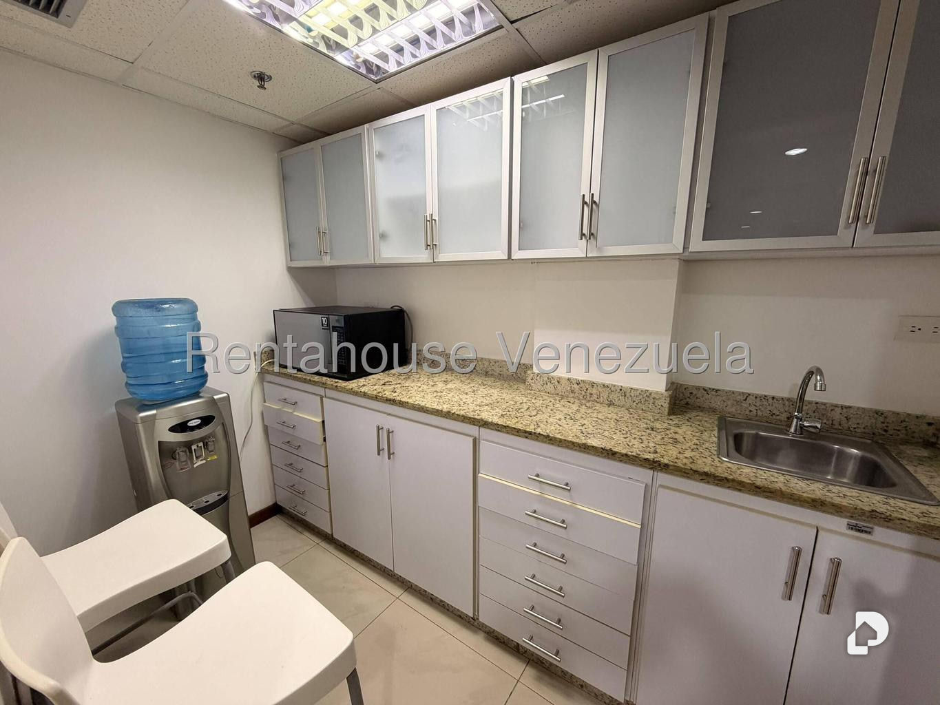 Commercial space in El Paraíso, Caracas – 7