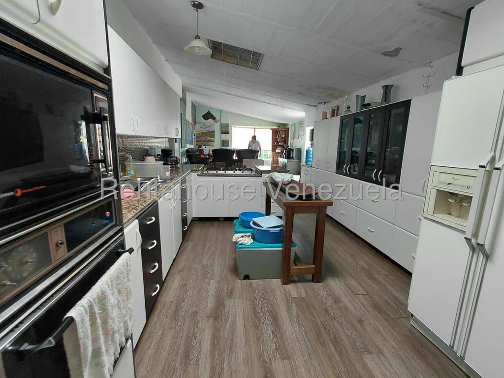 Casa en El Cafetal, Caracas - 1