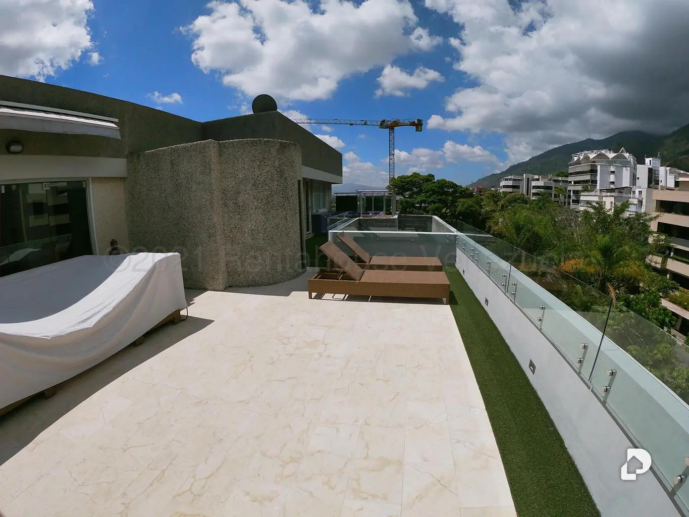 Apartamento en Los Palos Grandes, Caracas – 27