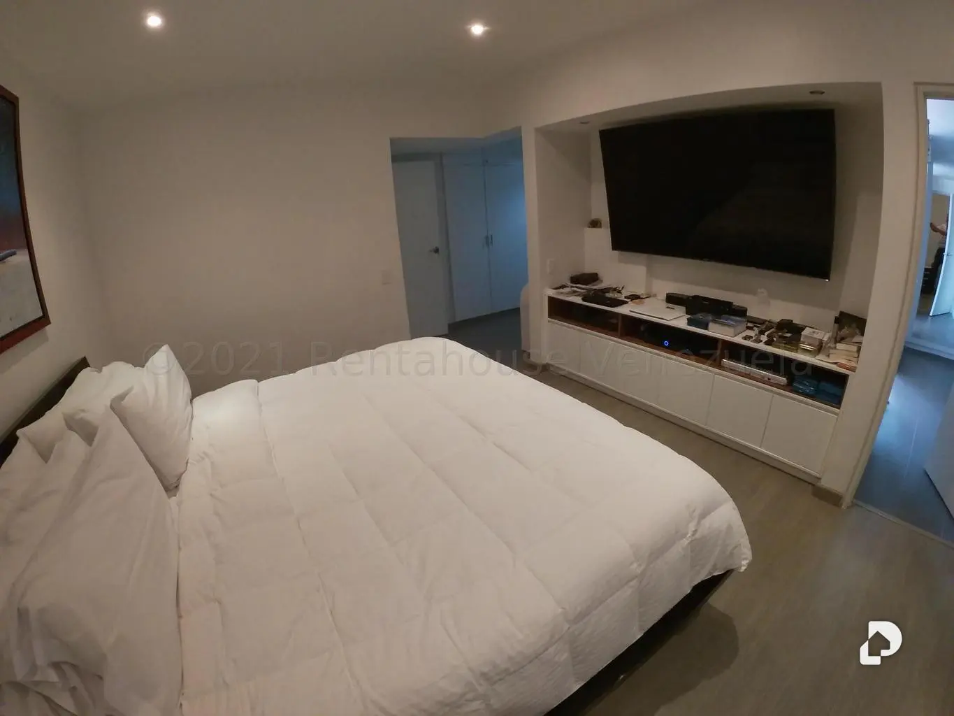 Apartamento en Los Palos Grandes, Caracas – 8