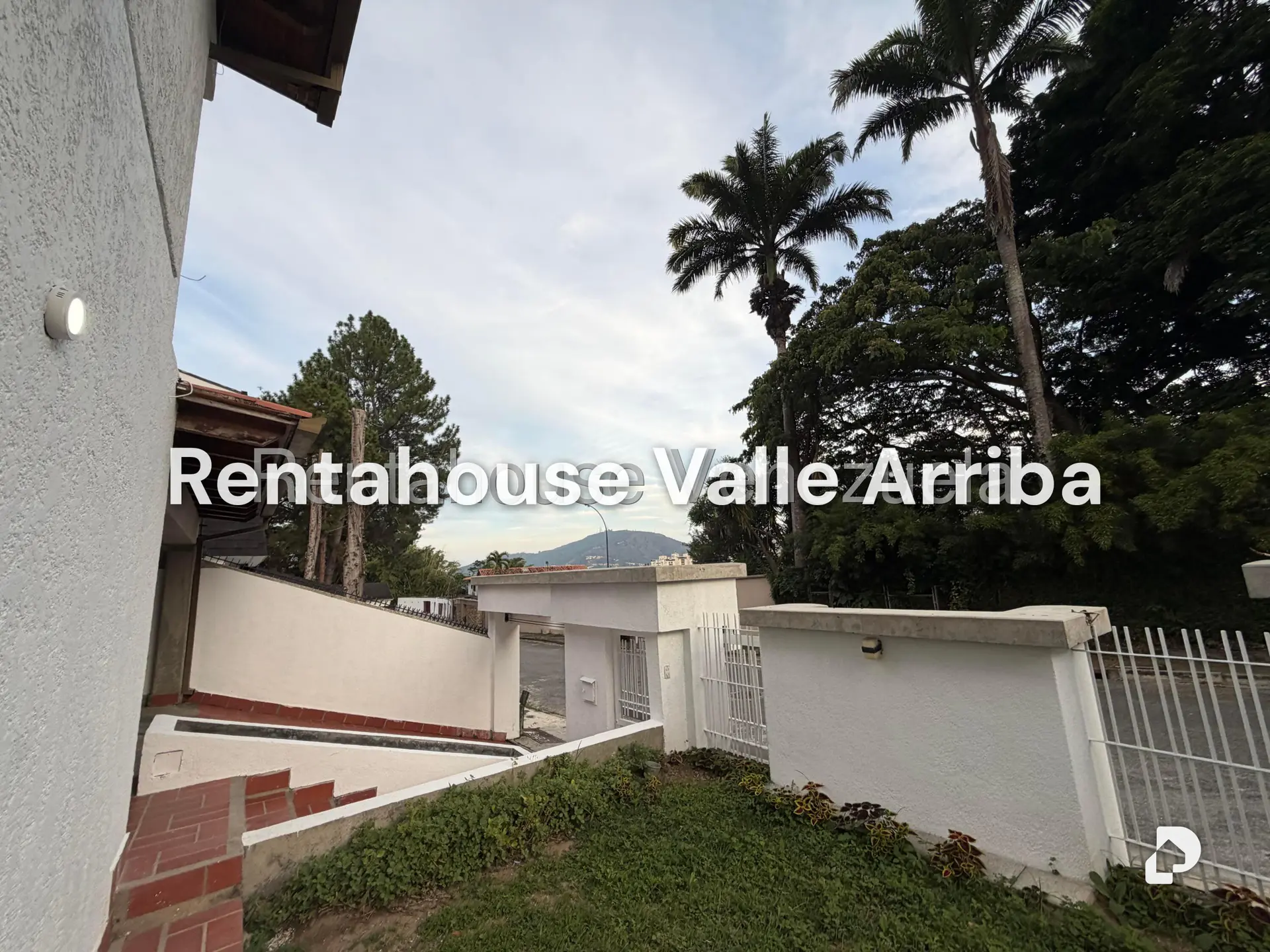 Casa en Lomas de Prados del Este, Caracas – 4