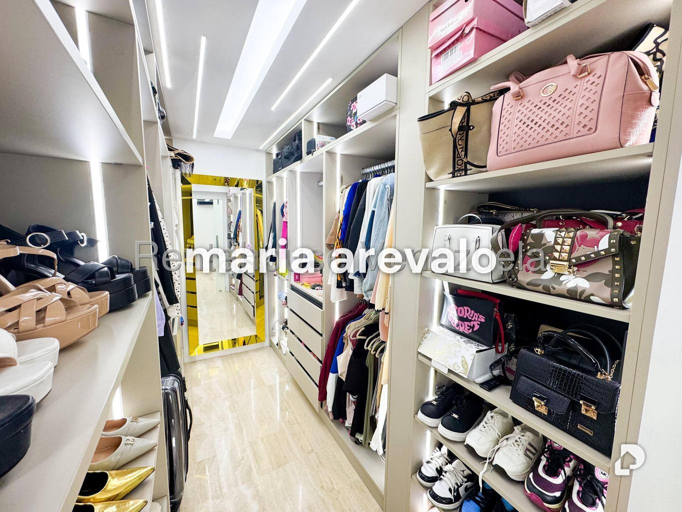 Apartment in Las Mercedes, Caracas – 29