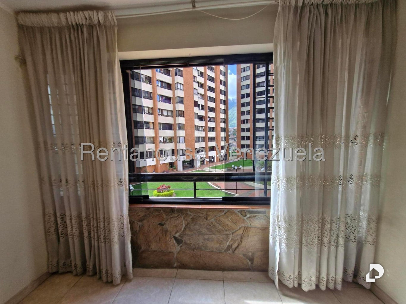 Apartamento en Lomas del Avila, Caracas – 18