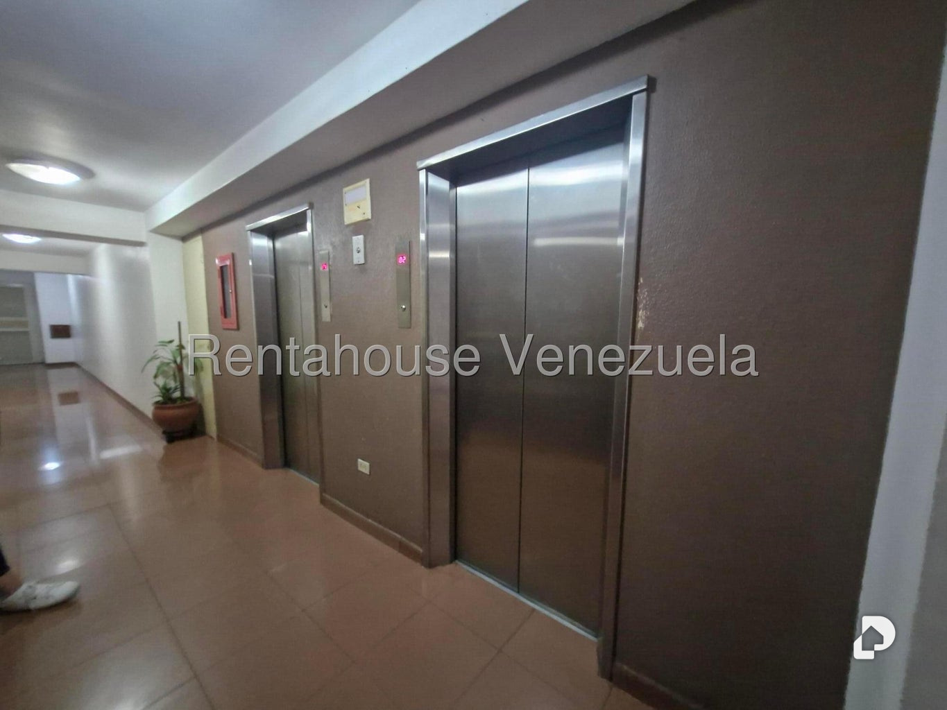 Apartamento en Lomas del Avila, Caracas – 10