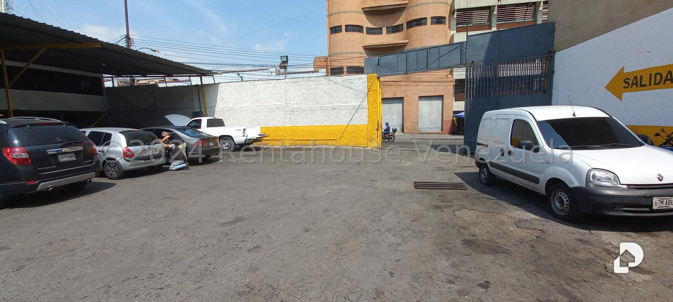 Terreno en Catia, Caracas – 24