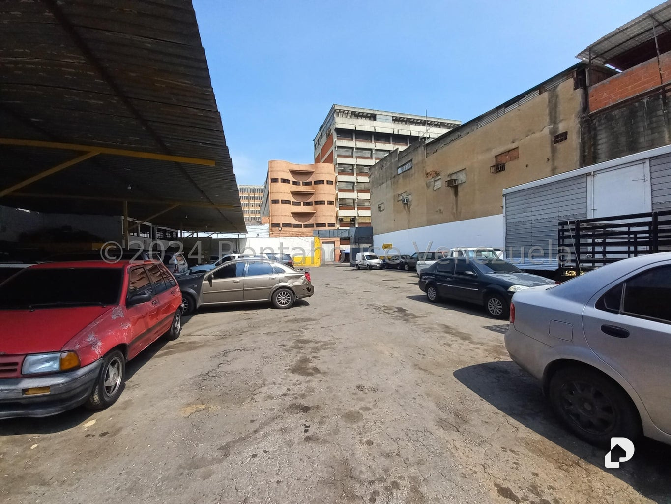 Terreno en Catia, Caracas – 19