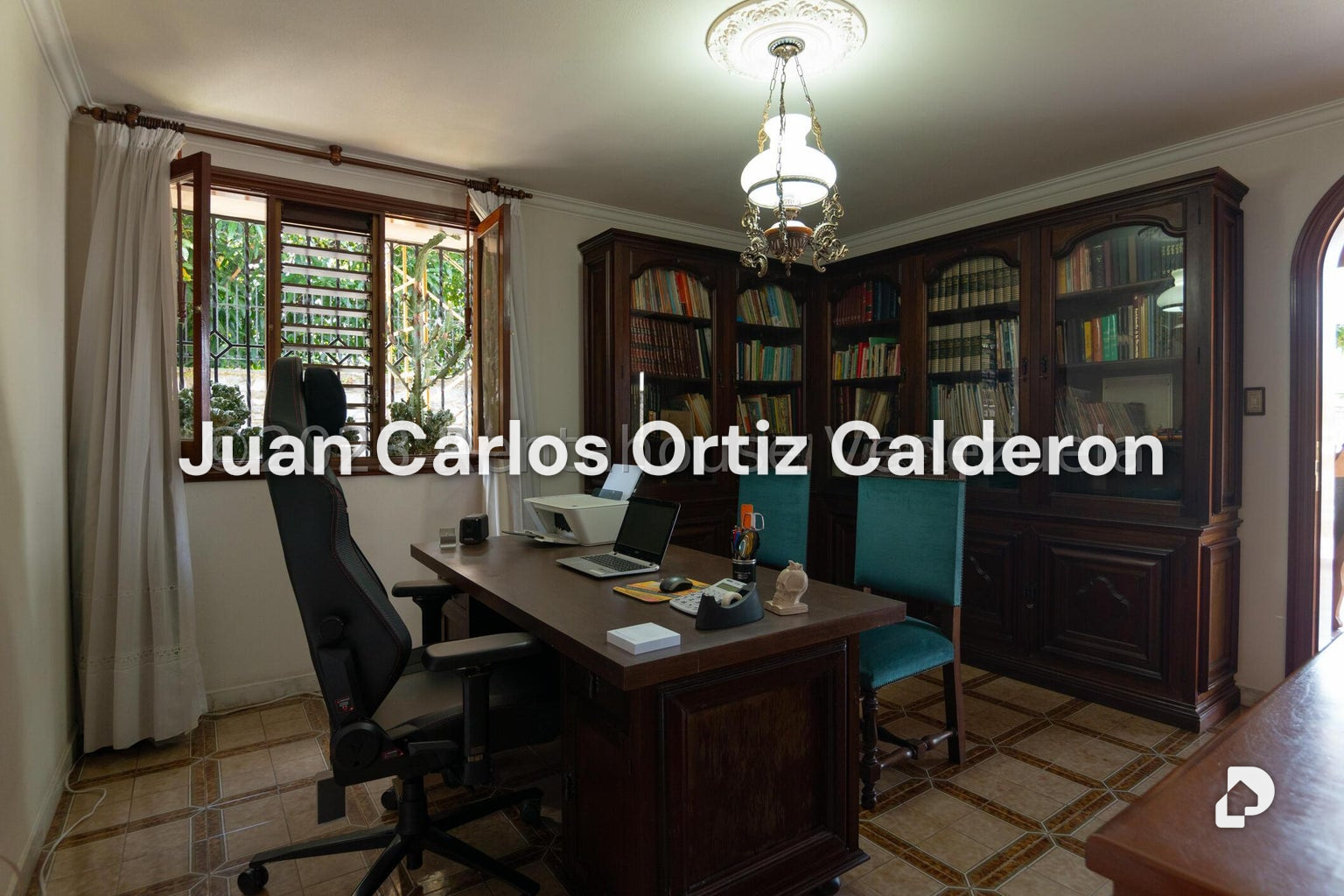 Casa en Cumbres de Curumo, Caracas – 30