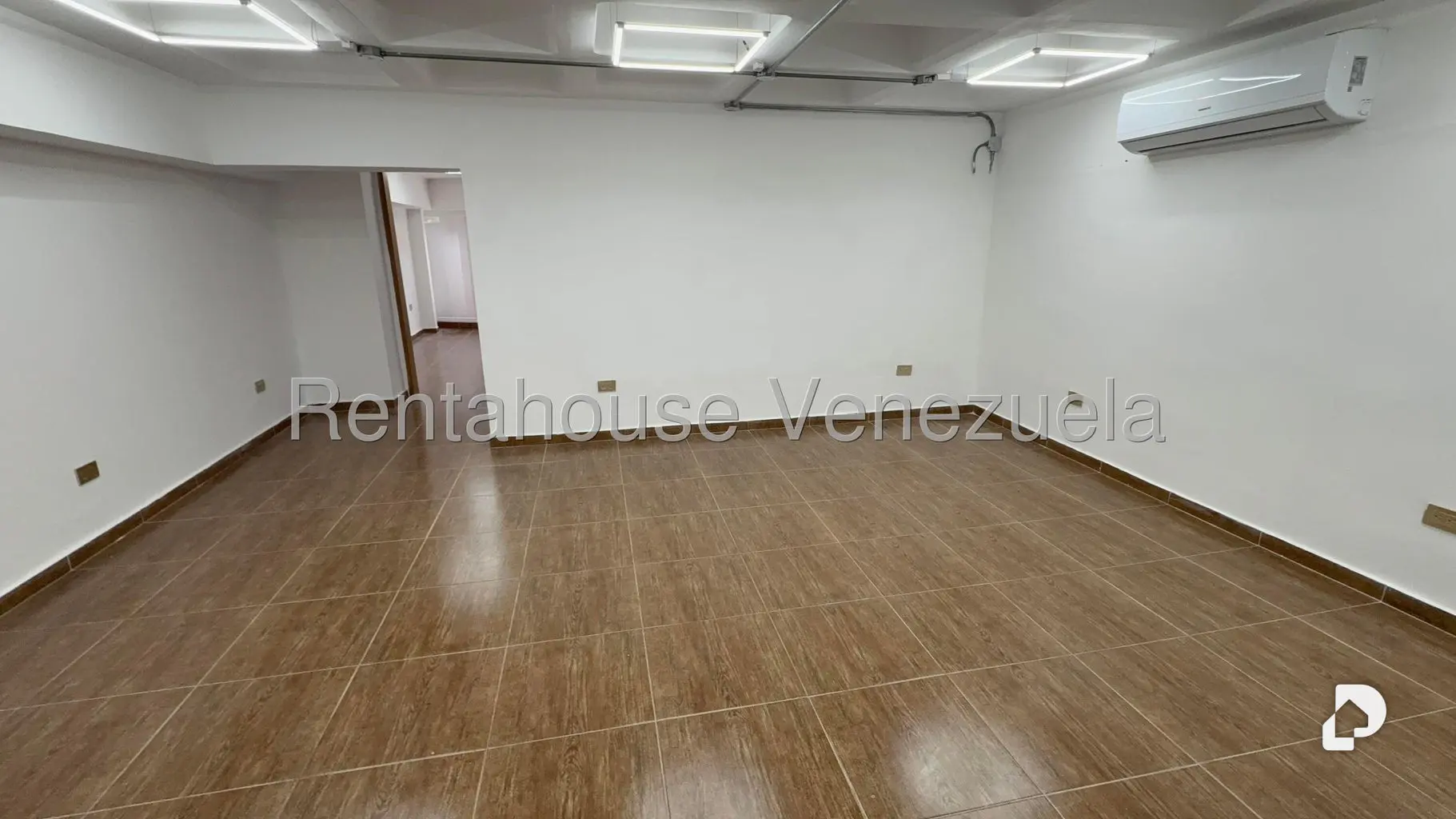 Local comercial en San Bernardino, Caracas – 21