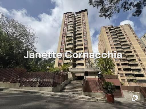 Apartment in El Cigarral, Caracas – 1