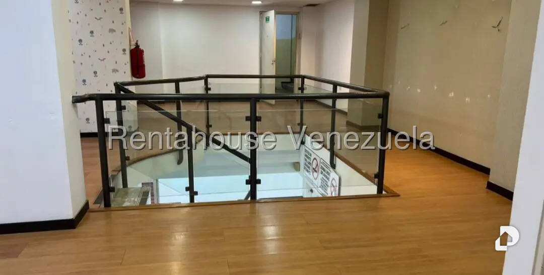 Local comercial en El Recreo, Caracas – 3