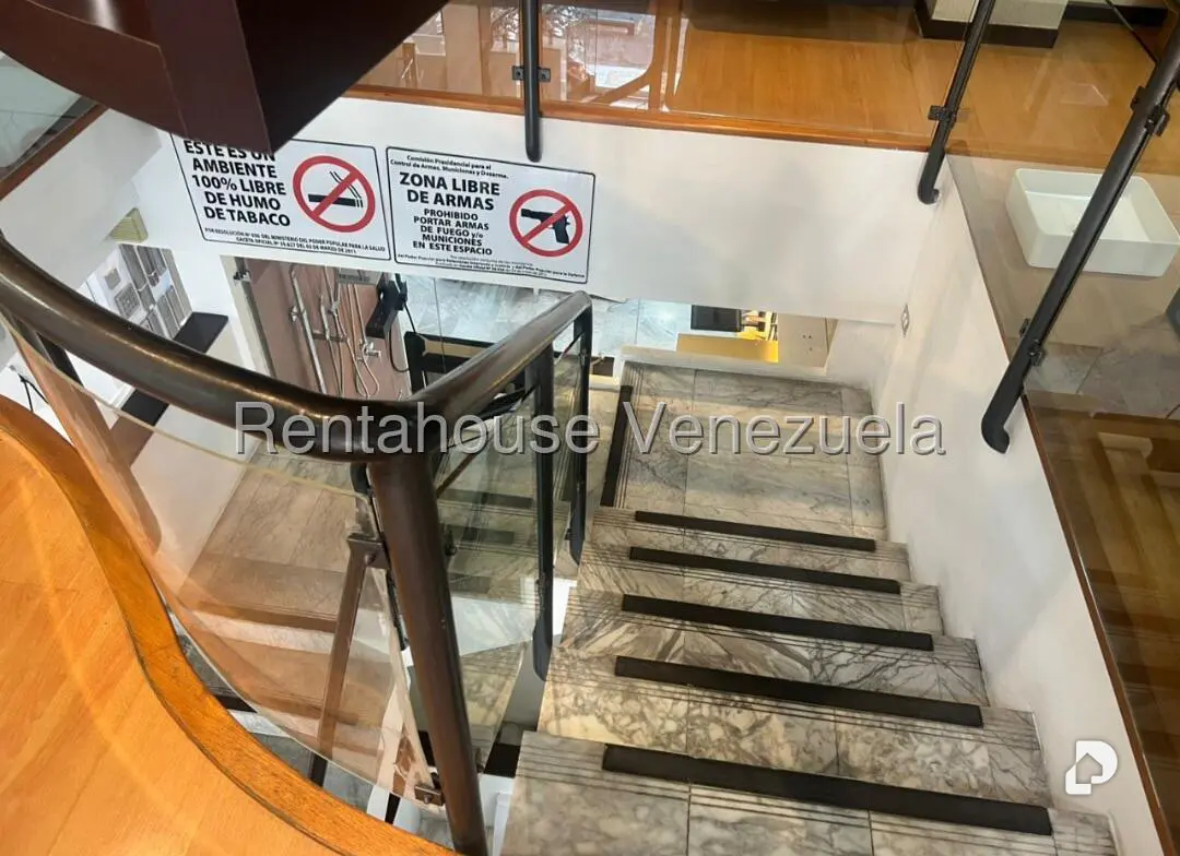 Local comercial en El Recreo, Caracas – 9