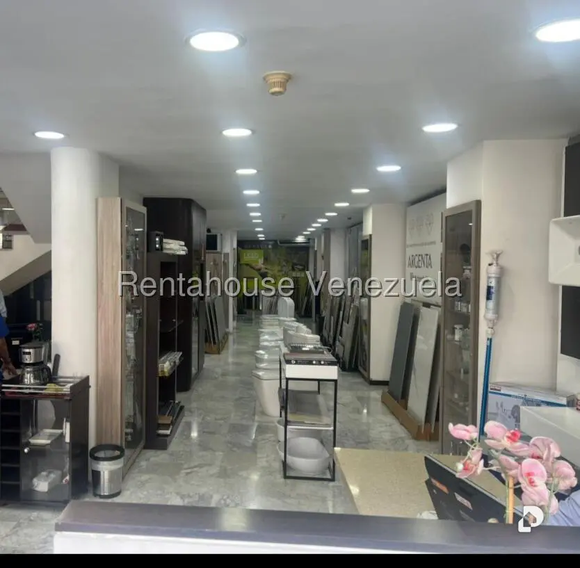 Local comercial en El Recreo, Caracas – 8