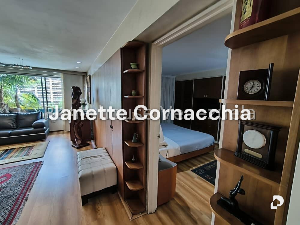 Apartamento en Altamira, Caracas – 8