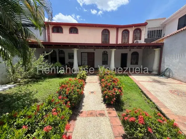 Casa en Parroquia Urbana San José, Valencia - 1