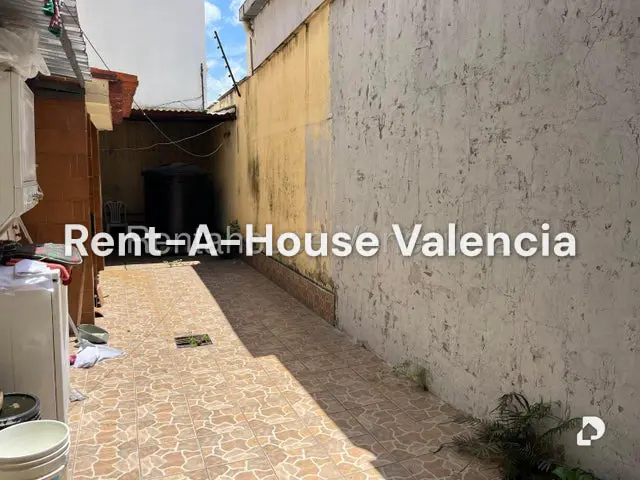 Casa en Parroquia Urbana San José, Valencia – 25