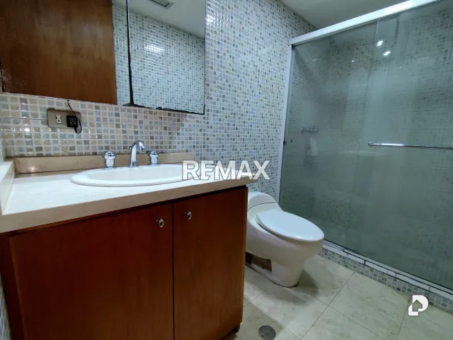 Apartamento en Las Mercedes, Caracas – 15