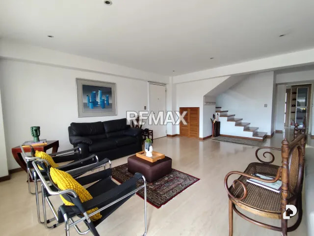 Apartamento en Las Mercedes, Caracas – 4