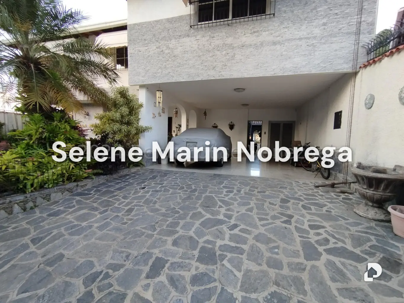Casa en Macaracuay, Caracas – 11
