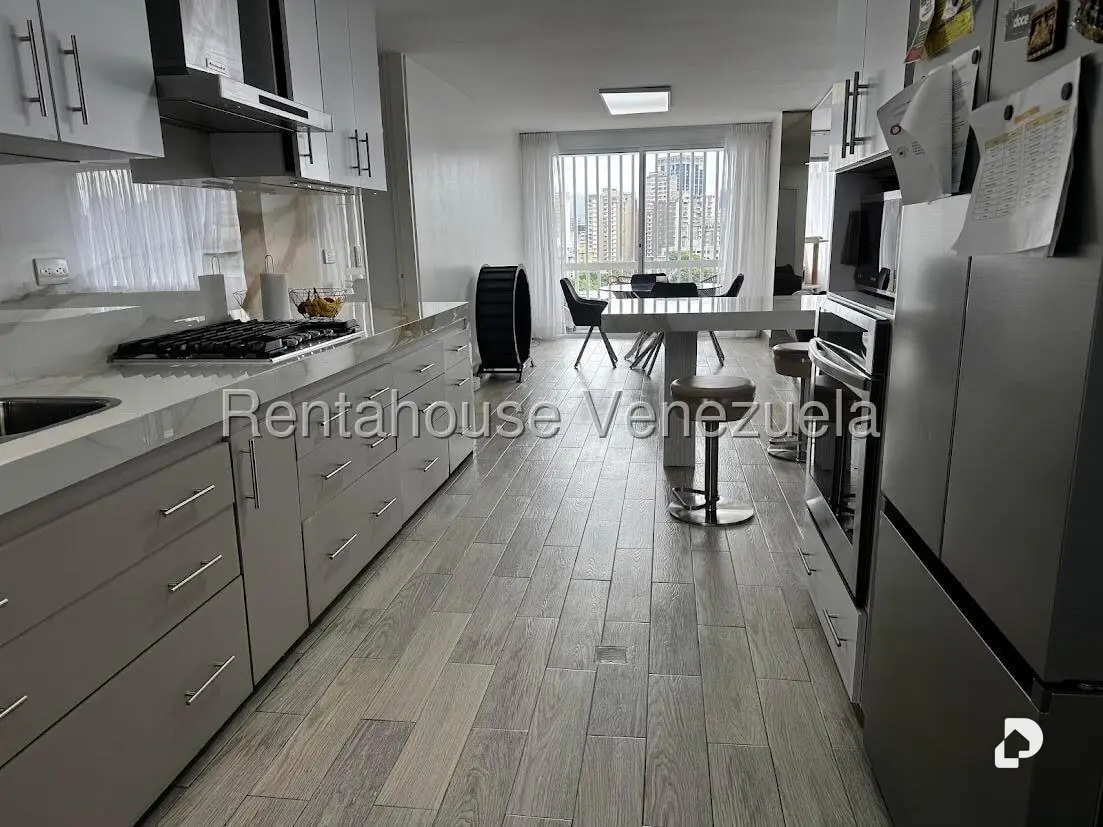 Apartamento en San Bernardino, Caracas – 11