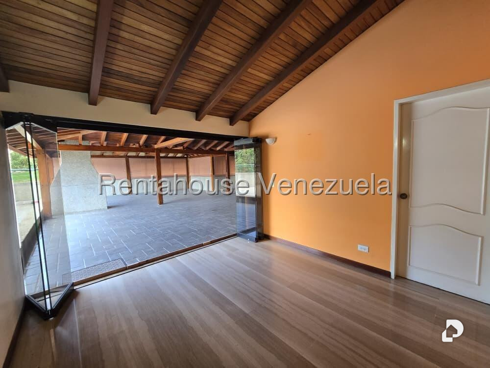 Apartamento en Cumbres de Curumo, Caracas – 17