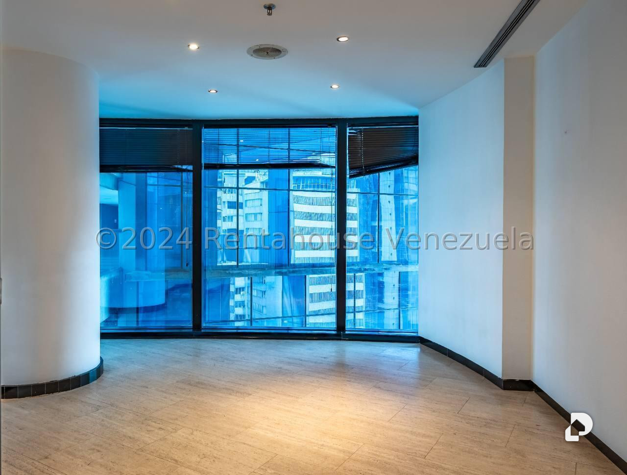 Oficina en El Rosal, Caracas – 14