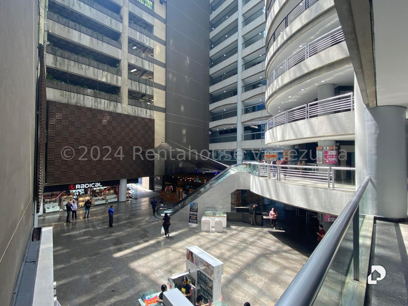 Oficina en El Rosal, Caracas – 2