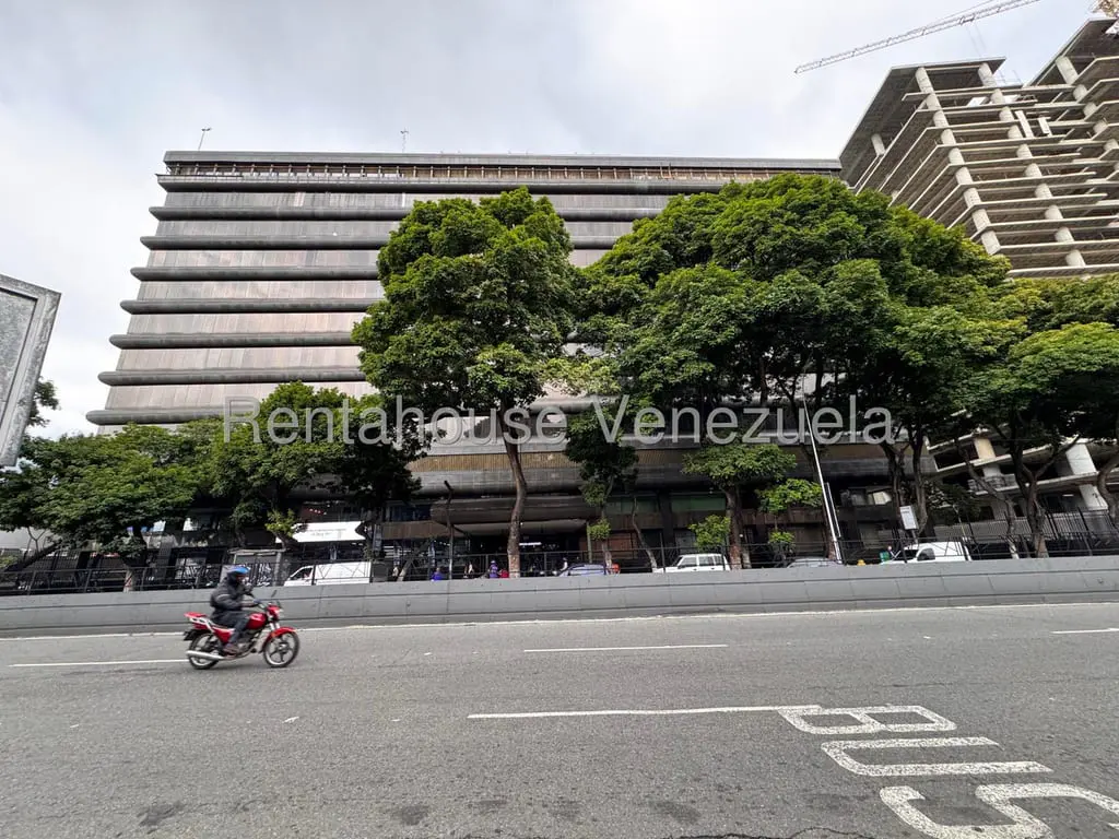Oficina en Boleíta Sur, Caracas - 1