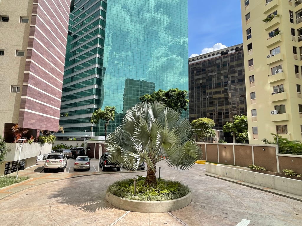 Apartamento en Campo Alegre, Caracas - 1