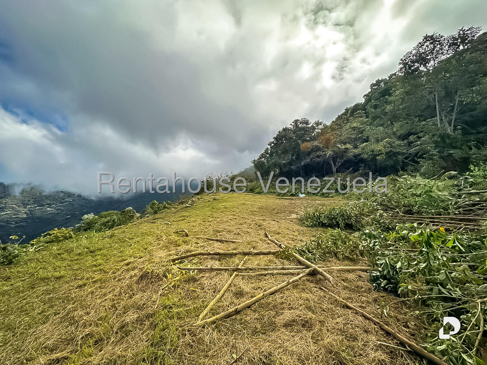 Local comercial en Galipan, Caracas