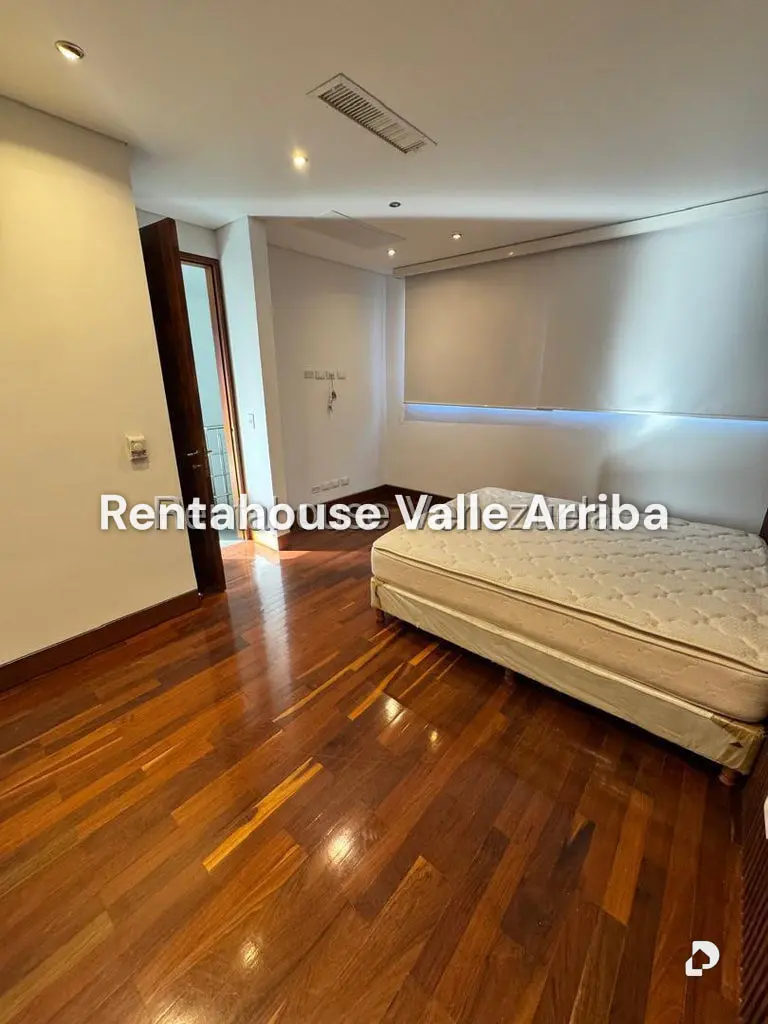 Apartamento en La Tahona, Caracas – 12