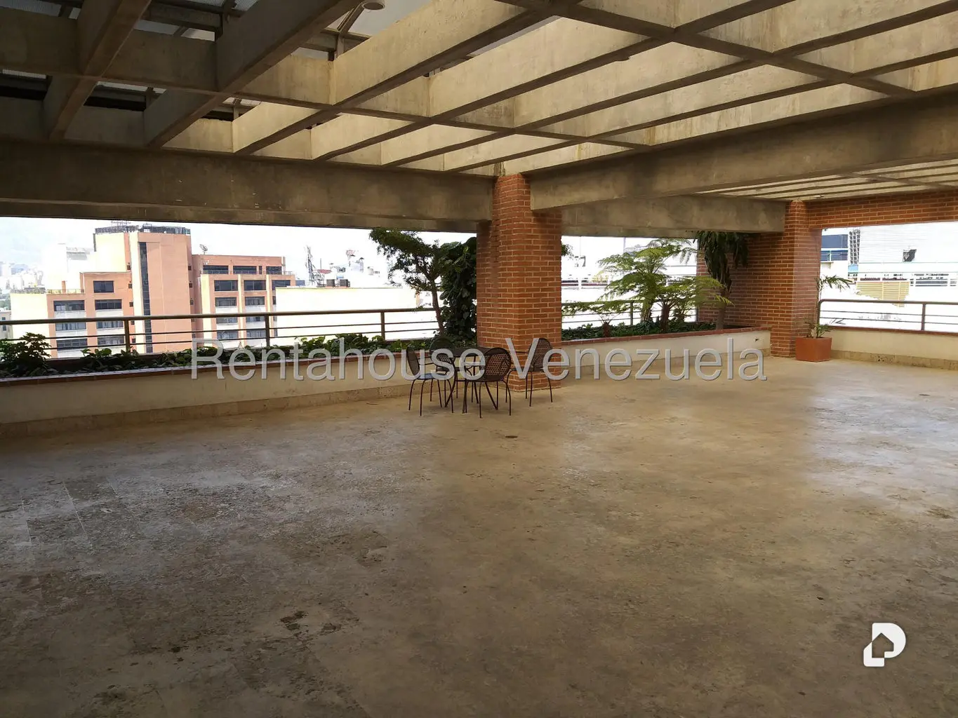 Apartamento en Las Mercedes, Caracas – 22