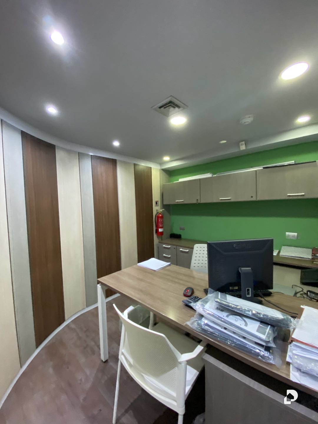Office in Los Dos Caminos, Caracas – 12