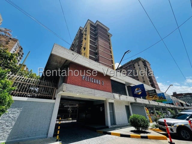 Apartamento en Urbanización El Centro, Maracay - 1