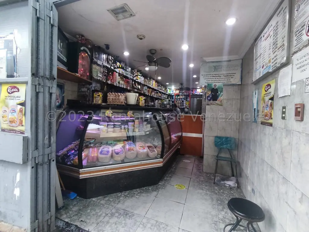 Local comercial en San Jose, Caracas - 1