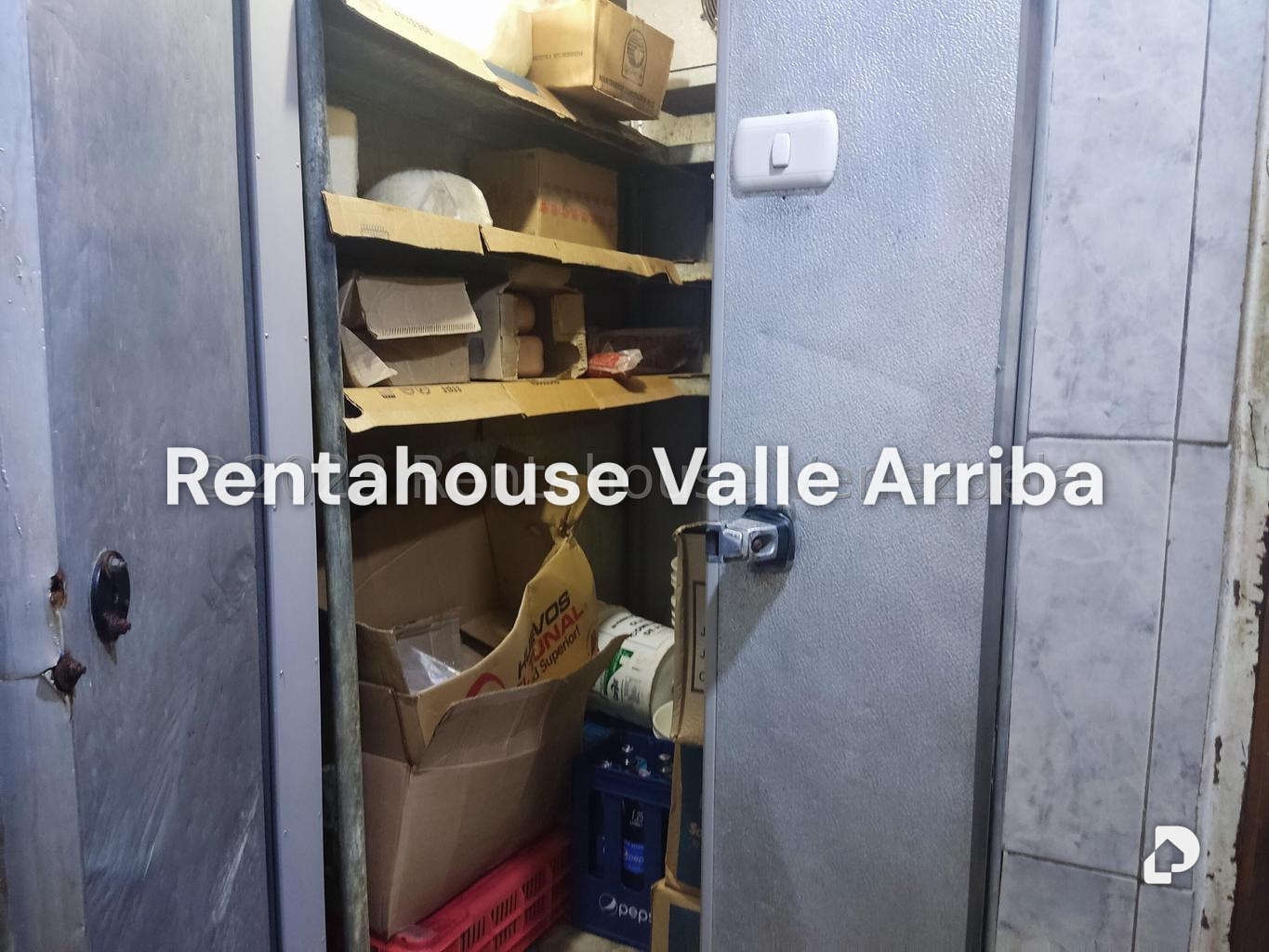 Local comercial en San Jose, Caracas – 10