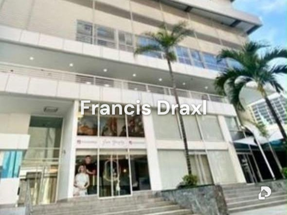Apartamento en Las Mercedes, Caracas – 4