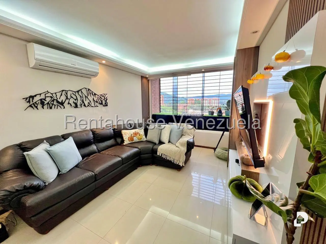 Apartamento en Colinas de La Tahona, Caracas – 2