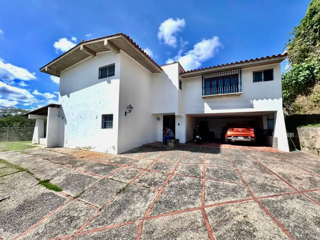 Casa en Valle Arriba, Caracas - 1