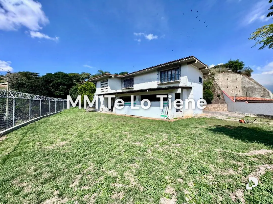 Casa en Valle Arriba, Caracas – 26