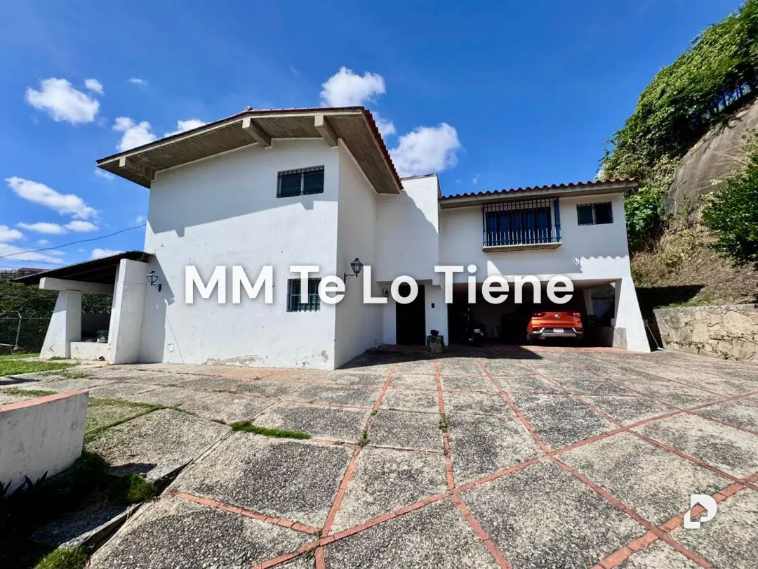 Casa en Valle Arriba, Caracas – 16