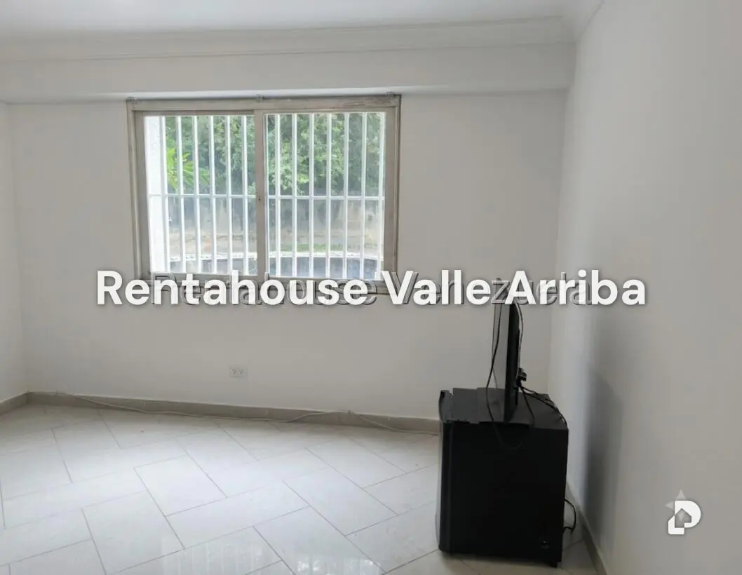 Apartamento en Los Naranjos (del Cafetal), Caracas – 25