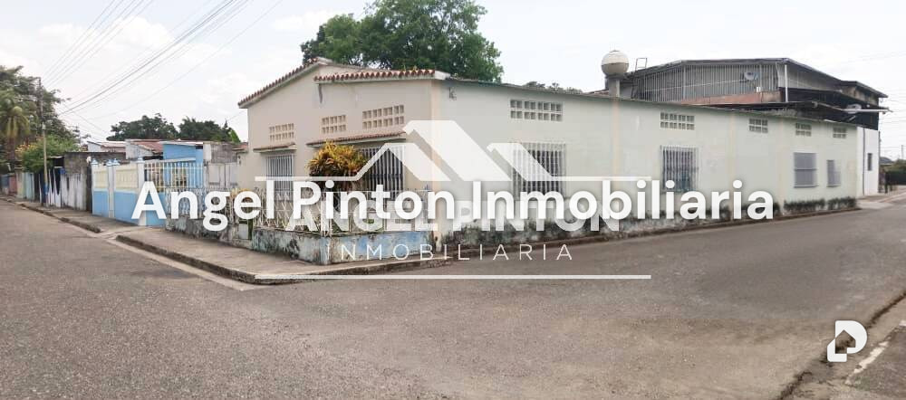 House in Fundación Mendoza, Acarigua – 1