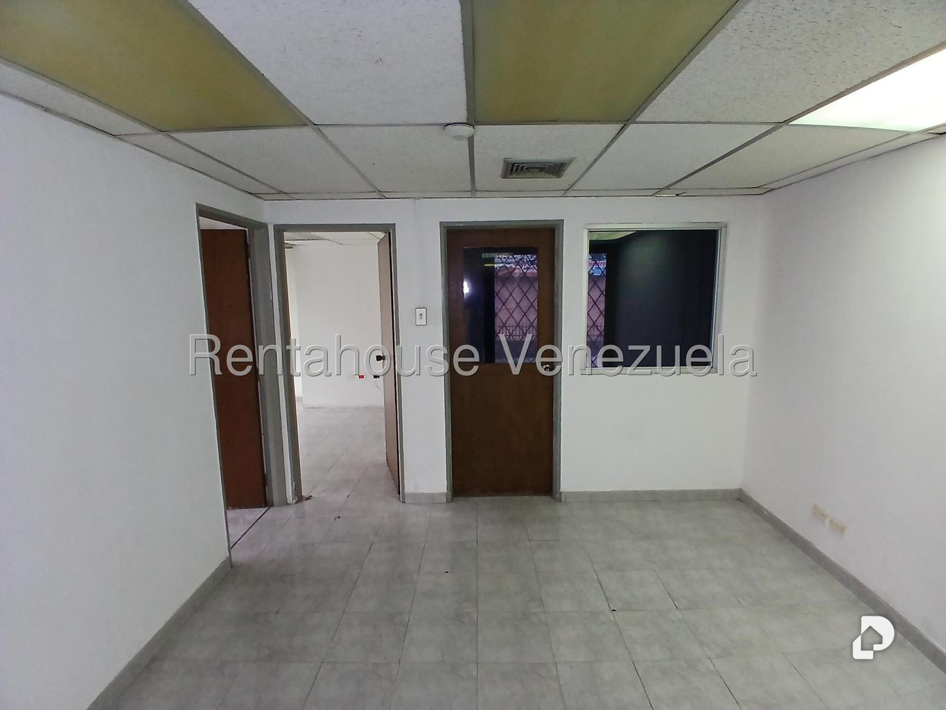 Local comercial en Boleíta Norte, Caracas – 23