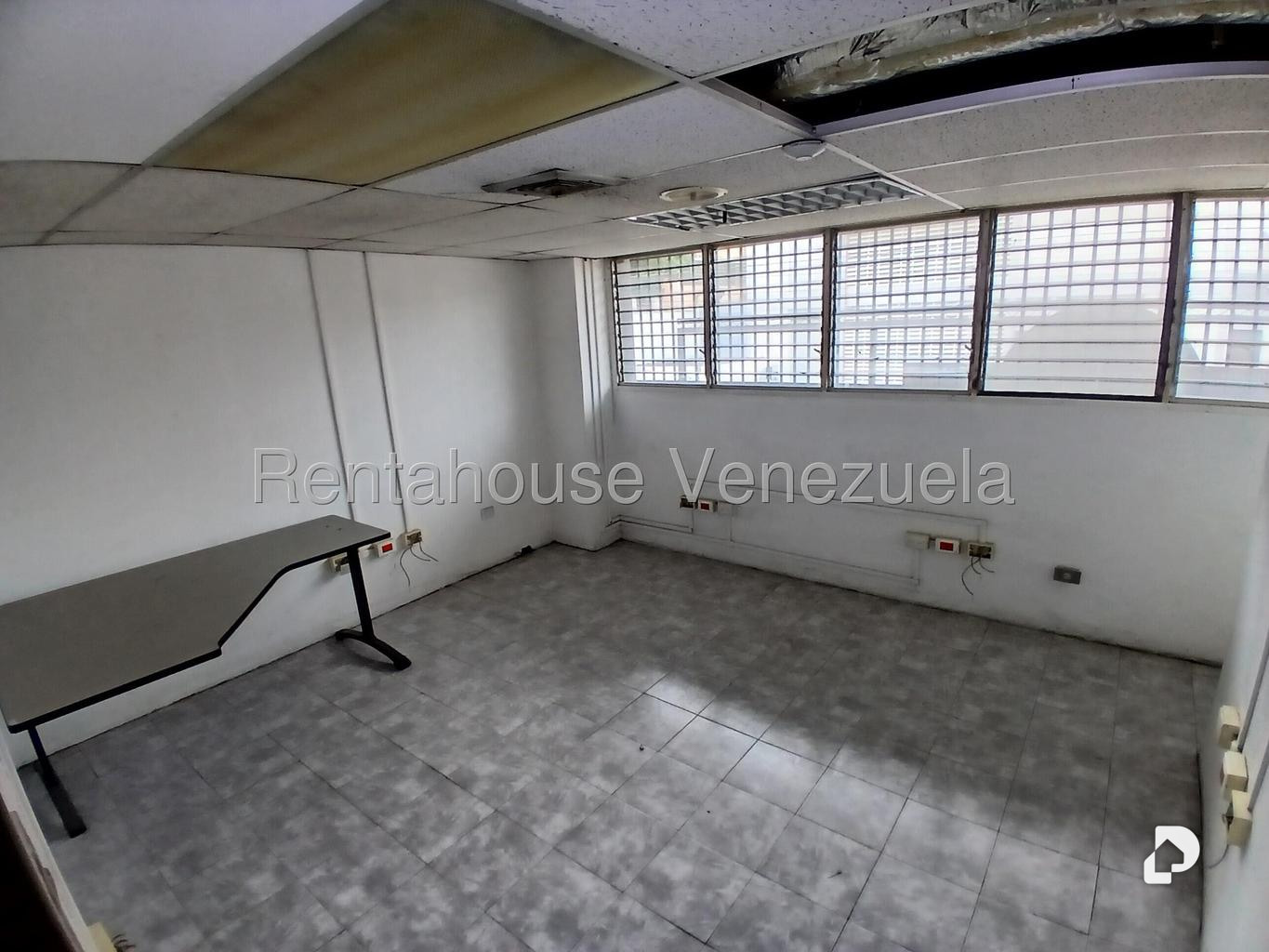 Local comercial en Boleíta Norte, Caracas – 26