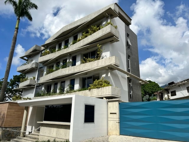 Apartamento en Altamira, Caracas - 1
