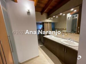 Townhouse en Alto Prado, Caracas – 24