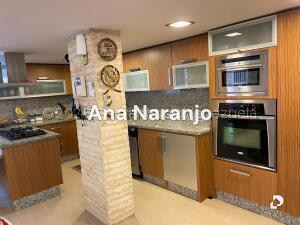 Townhouse en Alto Prado, Caracas – 13