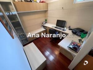 Townhouse en Alto Prado, Caracas – 27